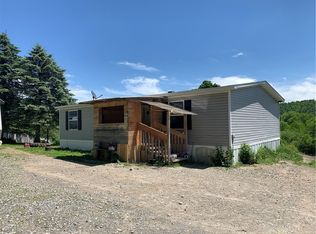 8896 S Hamilton Rd, Earlville, NY 13332