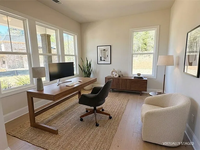 2450 Colliers Ln — Photo 12