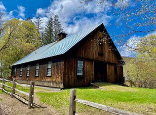 9 School St, Woodstock, VT 05091