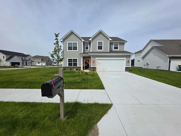 6272 Spirea Ct W — Photo 2