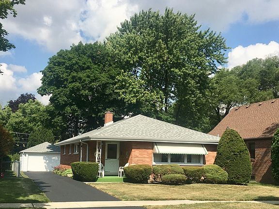 2nd image of 1040 S 2nd Ave