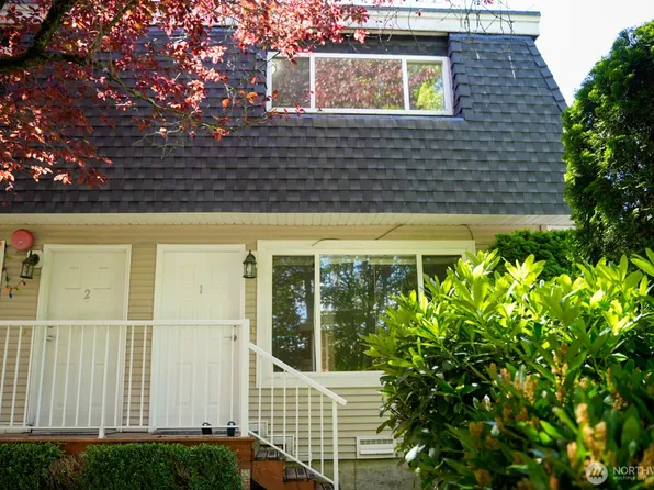19712 50 Avenue W #1, Lynnwood, WA 98036