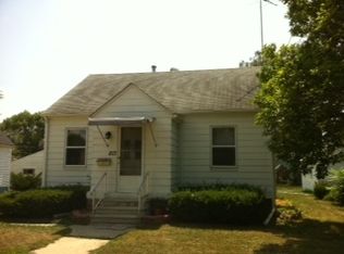 813 15th Pl NE, Mason City, IA 50401
