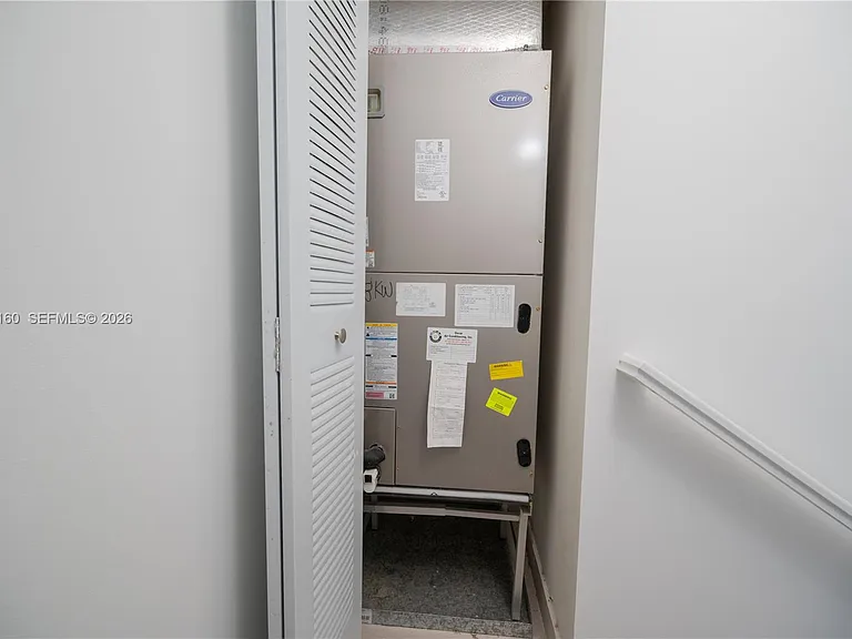 4640 SW 84th Ave #12 — Photo 30