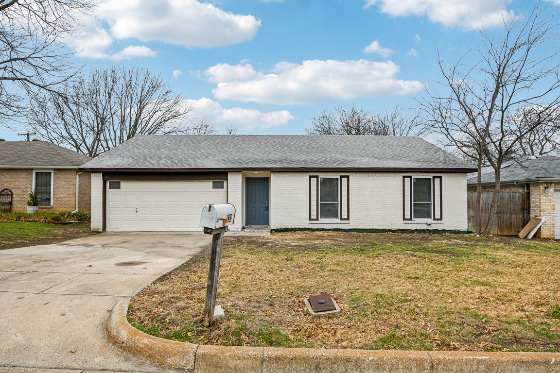 Cross Timbers Dr-S1902-001.jpg