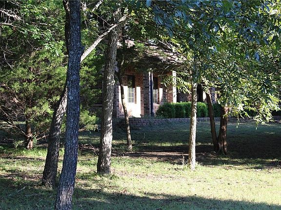 4th image of 898 County Road 5060