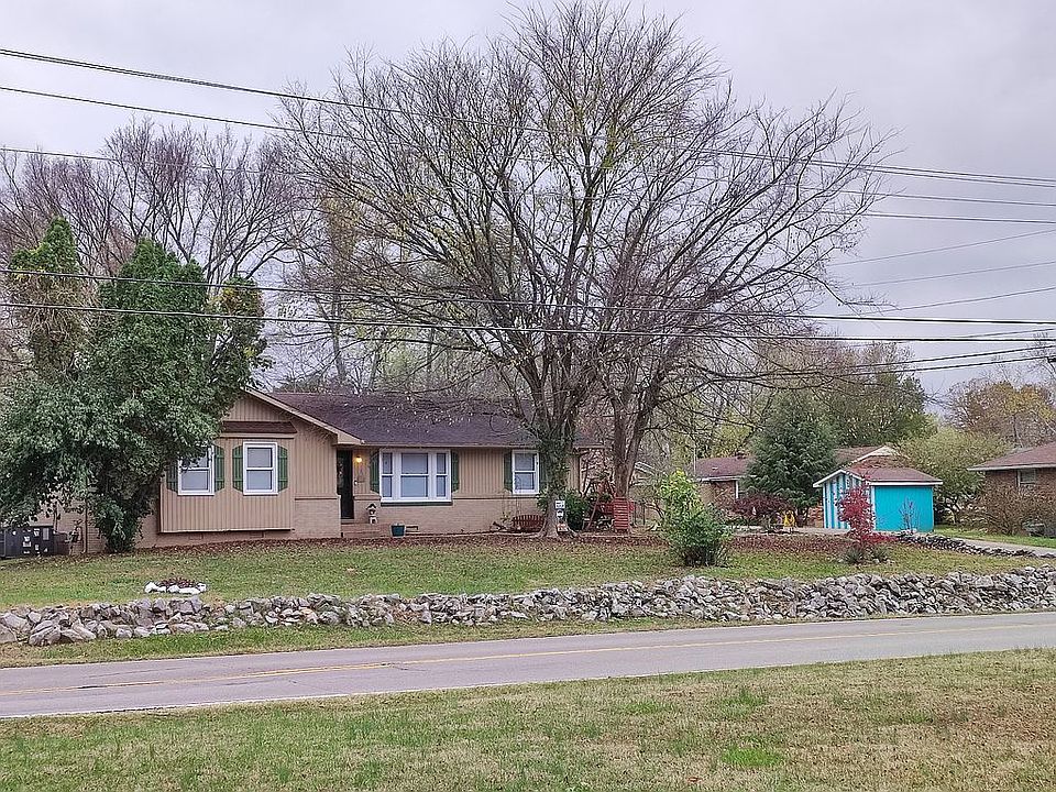1st image of 206 Britton Springs Rd