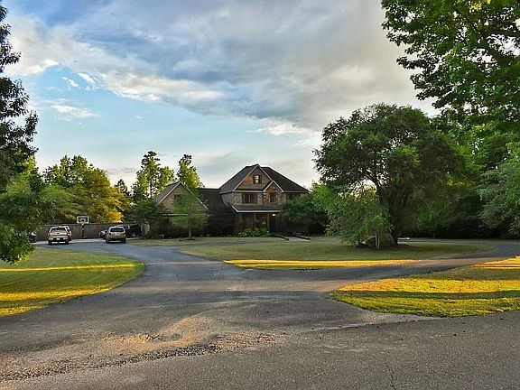 3rd image of 1700 Church Ave