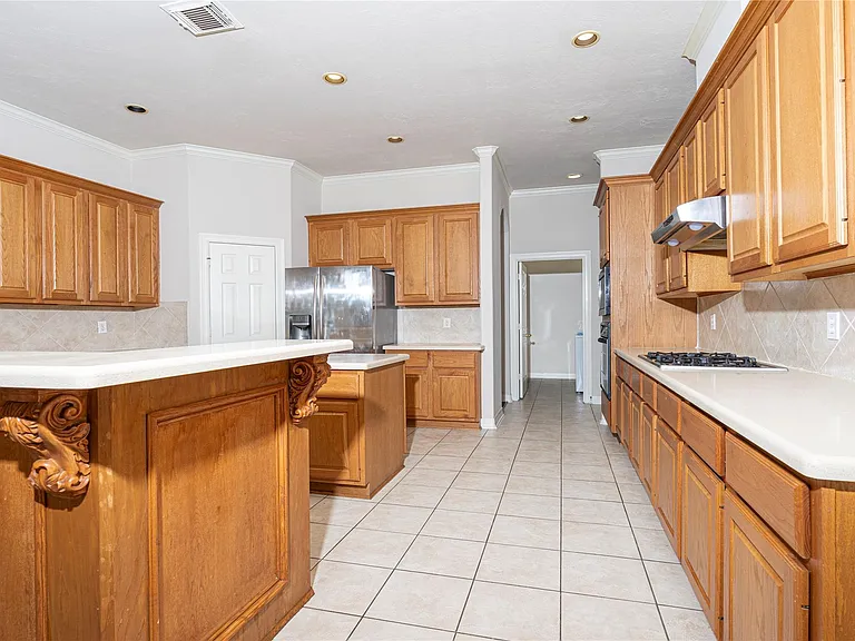24319 Bay Hill Blvd — Photo 5