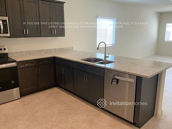 3rd image of 25629 W Trumbull Rd