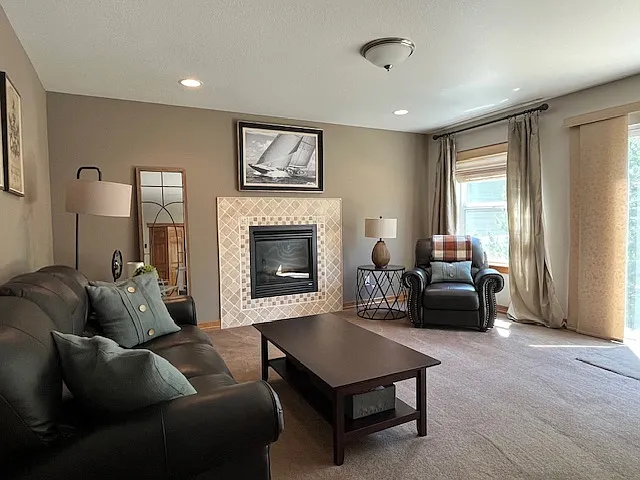 2263 Muir Ln — Photo 3