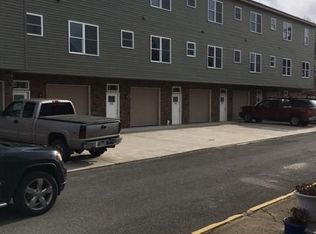 6 Millan St APT 202, Westover, WV