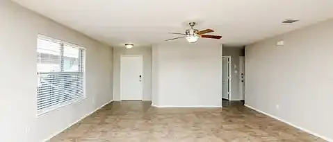 8320 Autumn Creek Trl — Photo 36