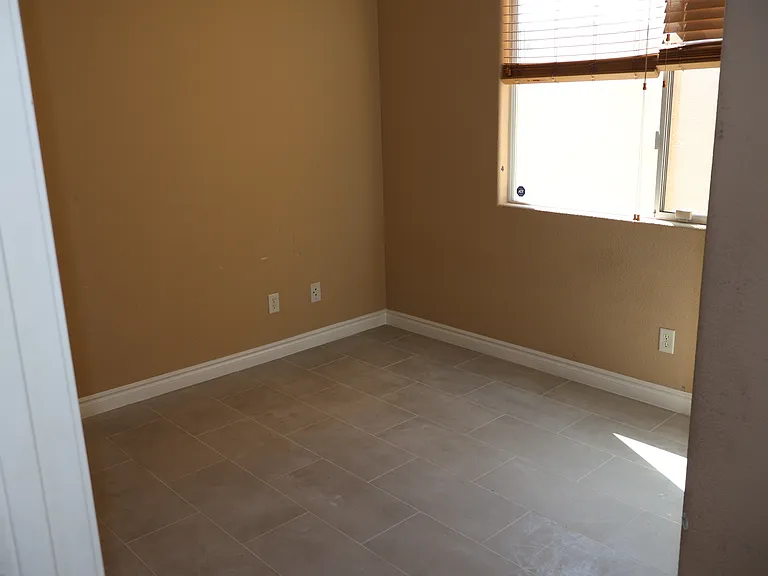 8745 Shady Pines Dr — Photo 10