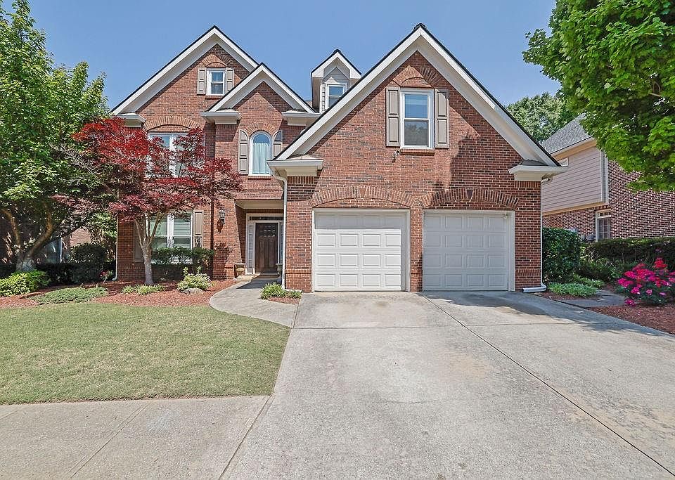 1st image of 2027 Ivy Ridge Rd SE