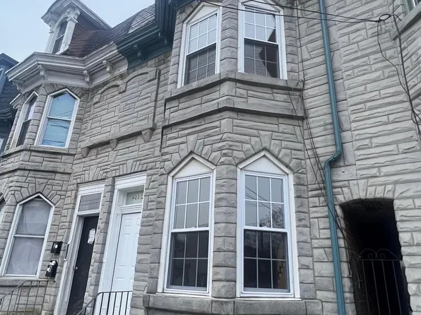 412 W Airy St, Norristown, PA 19401