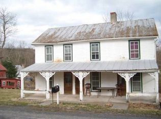 20 Academy Rd, Newport, PA 17074