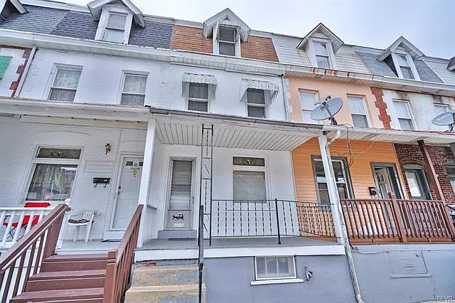 1531 W Tilghman St photo 1