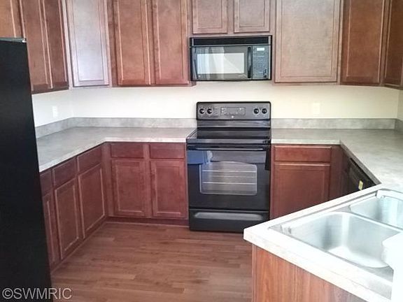 3rd image of 4882 Rapid River Ave SW
