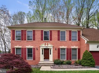 705 Hawkesbury Ln, Silver Spring, MD 20904
