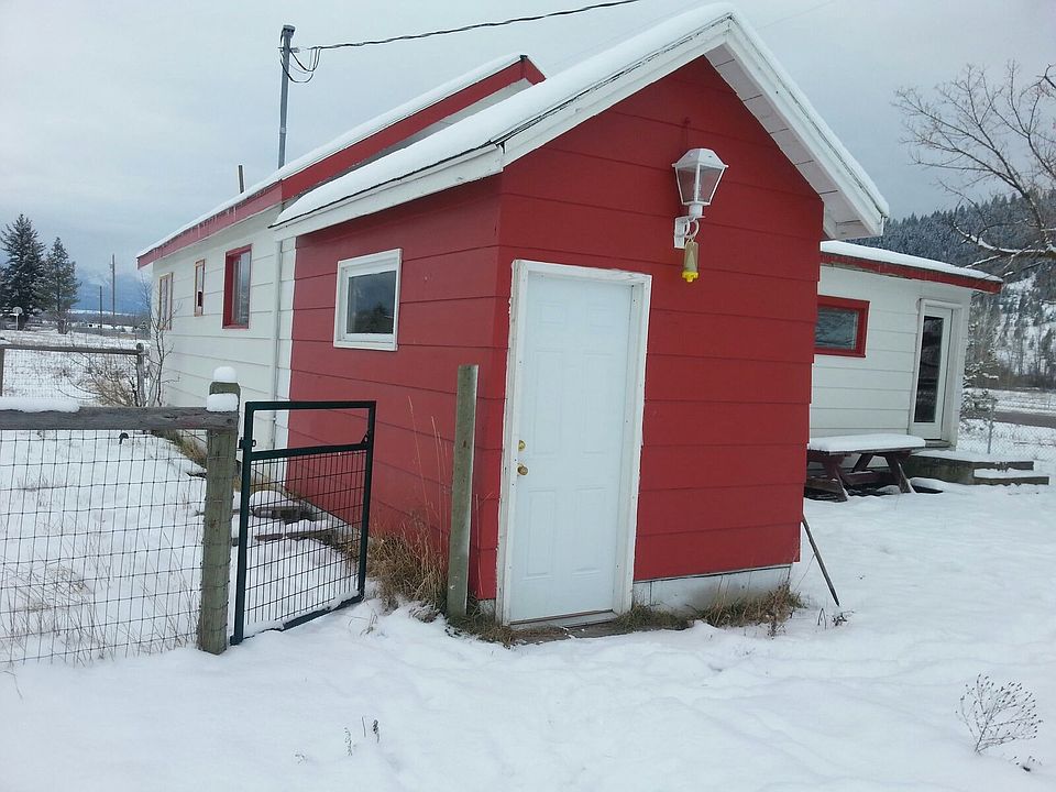 2nd image of 34582 Whitworth St