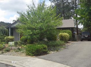 952 NW Donna Dr, Grants Pass, OR