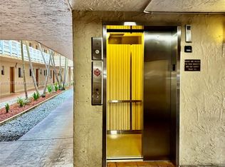 17000 NW 67th Ave APT 232, Hialeah, FL 33015