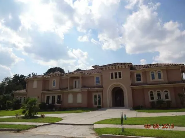 932 Shadowford Falls Ct, Lithonia, GA 30058