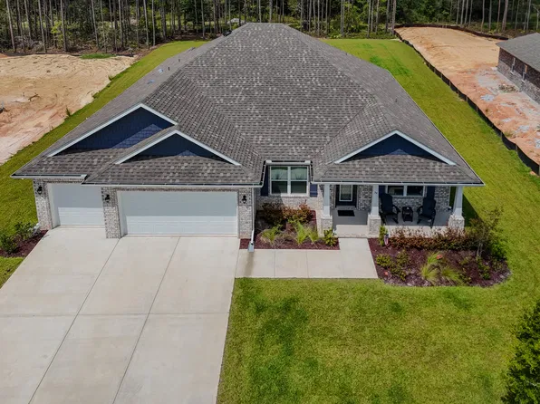 94 Bentgrass Rd S, Freeport, FL 32439