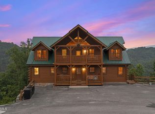 2868 White Oak Ridge Ln, Sevierville, TN 37862