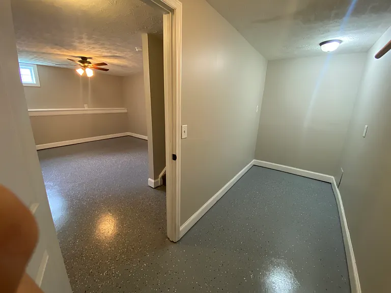 105 Galehouse Rd — Photo 8