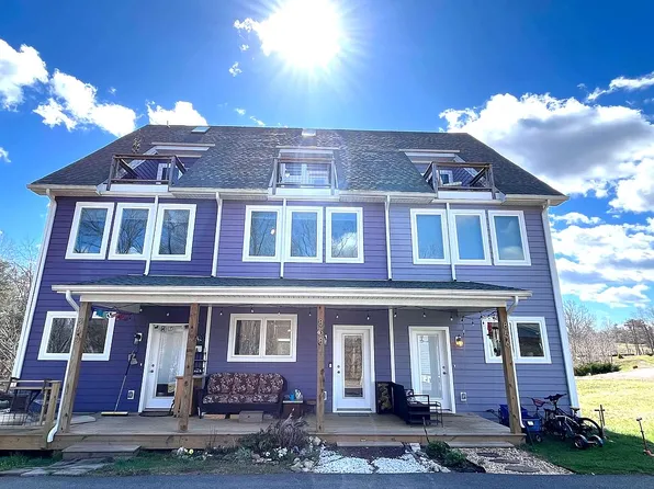 858 Stargazer Ln, Crozet, VA 22932