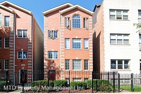 1st image of 1536 N Claremont Ave APT Gdn