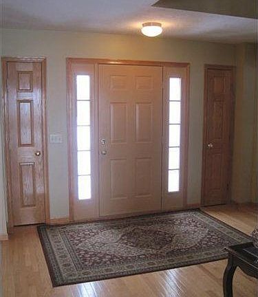 3rd image of 235 Creekview Cir
