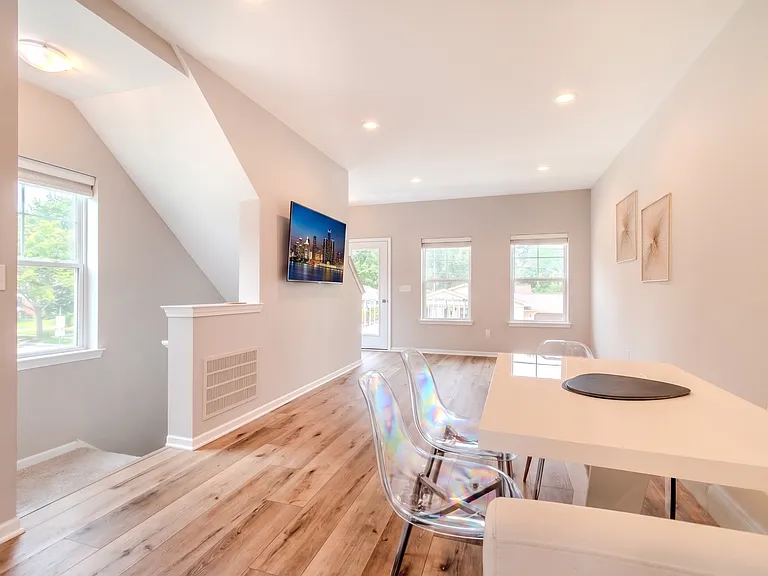 322 Jeff Keeton Dr — Photo 4