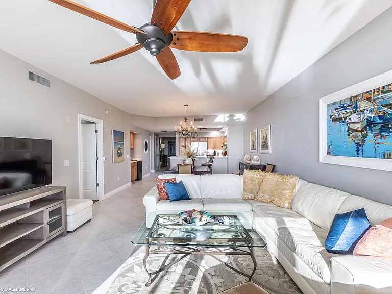 3313 Sunset Key Cir #402 — Photo 24