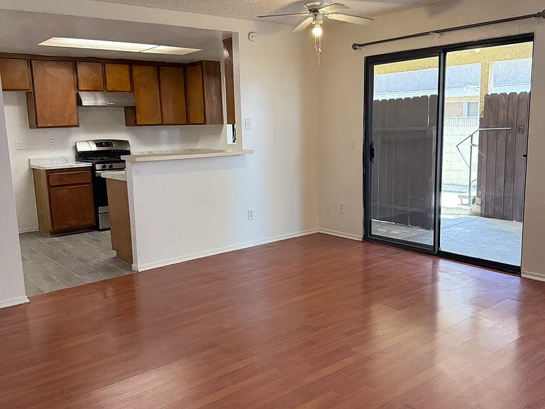 21513 Juan Ave #6 — Photo 7