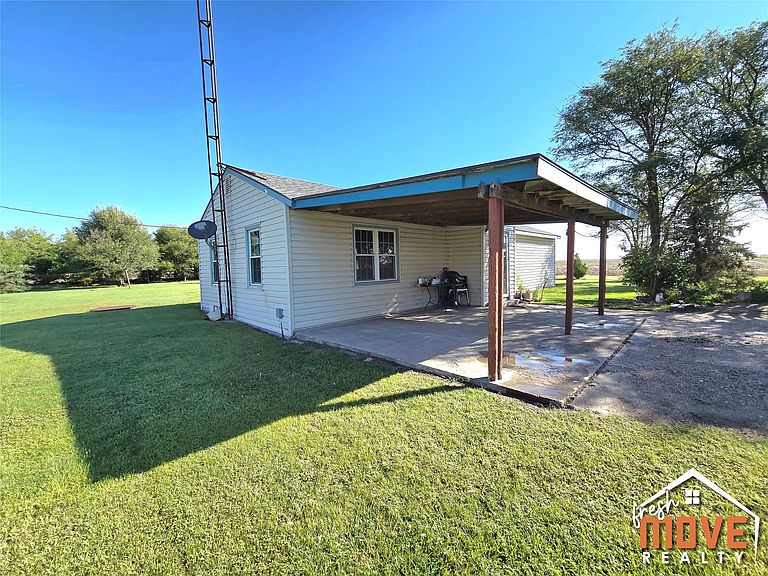 Listing photo 4