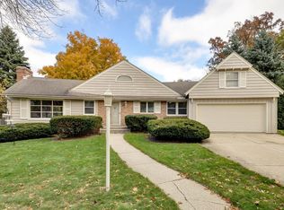 1137 N Osborne Blvd, Racine, WI 53405