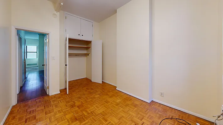 Rented by Bond New York | media 7