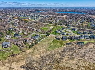 7500 Fawn Hill Rd, Chanhassen, MN 55317
