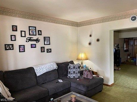 5th image of 1531 State St