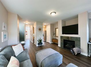 8521 SW Lizzie Ct, Portland, OR 97223