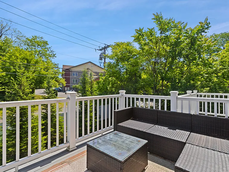 110 Berwick Ave #110 — Photo 19