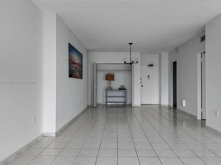 1950 S Ocean Dr #11M — Photo 3