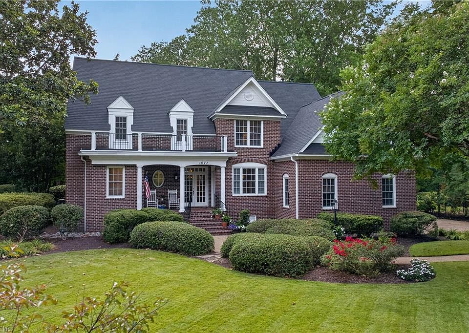 1st image of 1077 Caton Dr