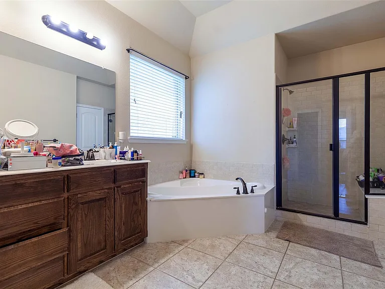 10113 Old Eagle River Ln — Photo 16