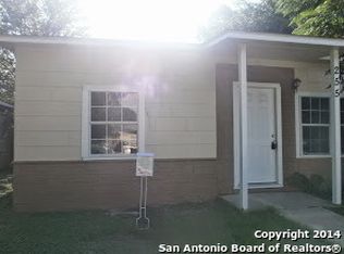 255 Highway Dr, San Antonio, TX 78219