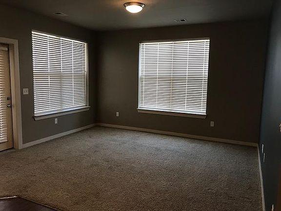 3rd image of 11840 S 73rd Ct APT 201