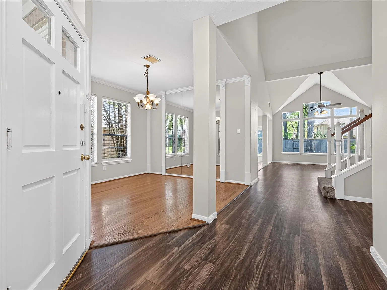 4 bed, 2.5 bath, 2603 sqft, $2,200 — Photo 4